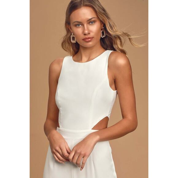 NWT Lulus Moments to Remember White Sleeveless Wide-Leg Cutout Jumpsuit Classy M - Picture 4 of 12